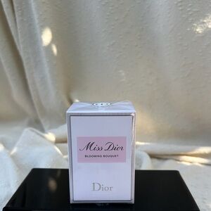 Blooming Bouquet Miss Dior eau de toilette spray 1.7 oz 50 ml